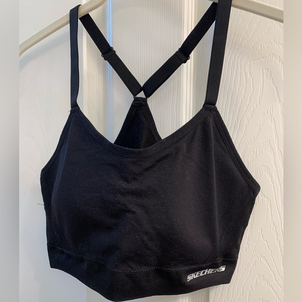 SKECHERS sports bra